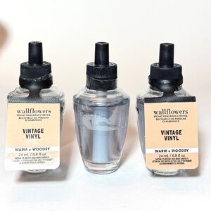 VINTAGE VINYL Wallflowers